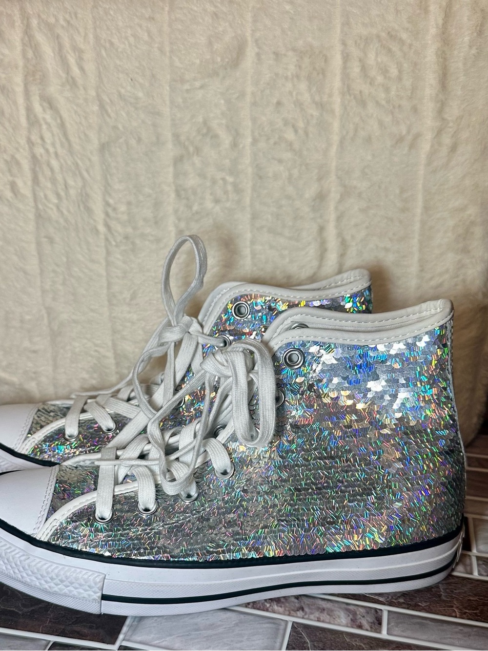Rare Converse Chuck Taylor All Star High Mini Sequins Silver Hi Tops 8 - Picture 4 of 13